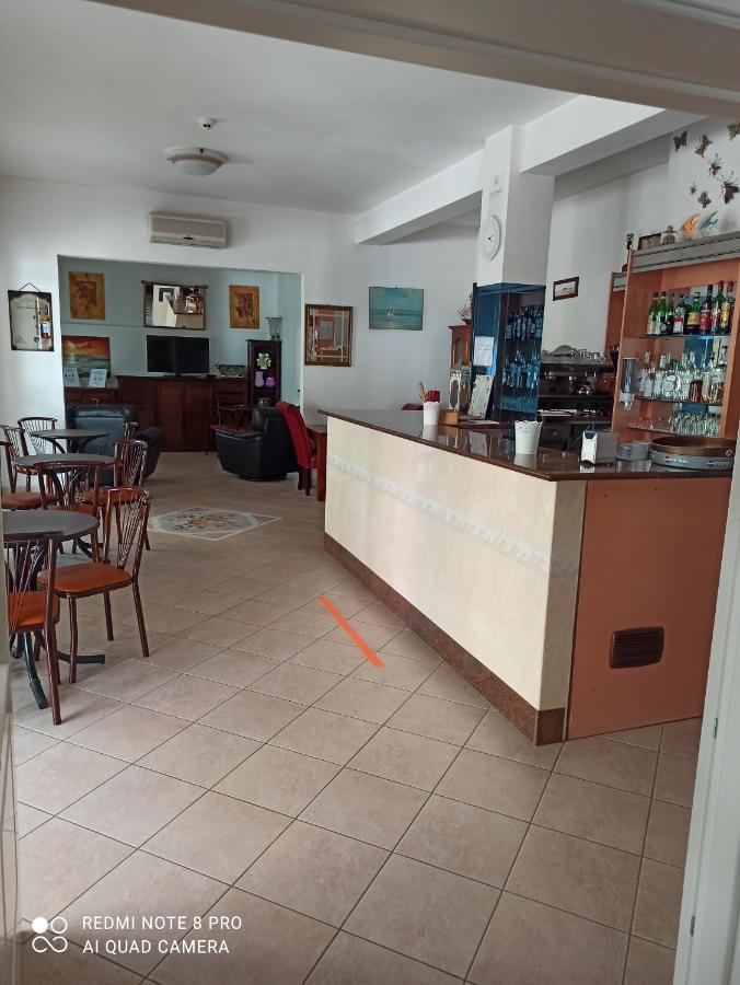 Hotel Danubio ベラーリア・イジェア・マリーナ エクステリア 写真